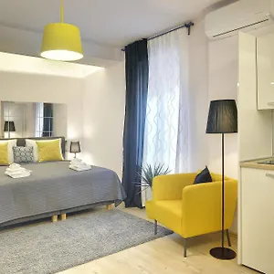 D&a Center With Free Parking Пула